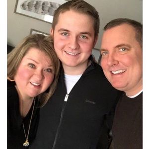 Meet your Posher, Carrie